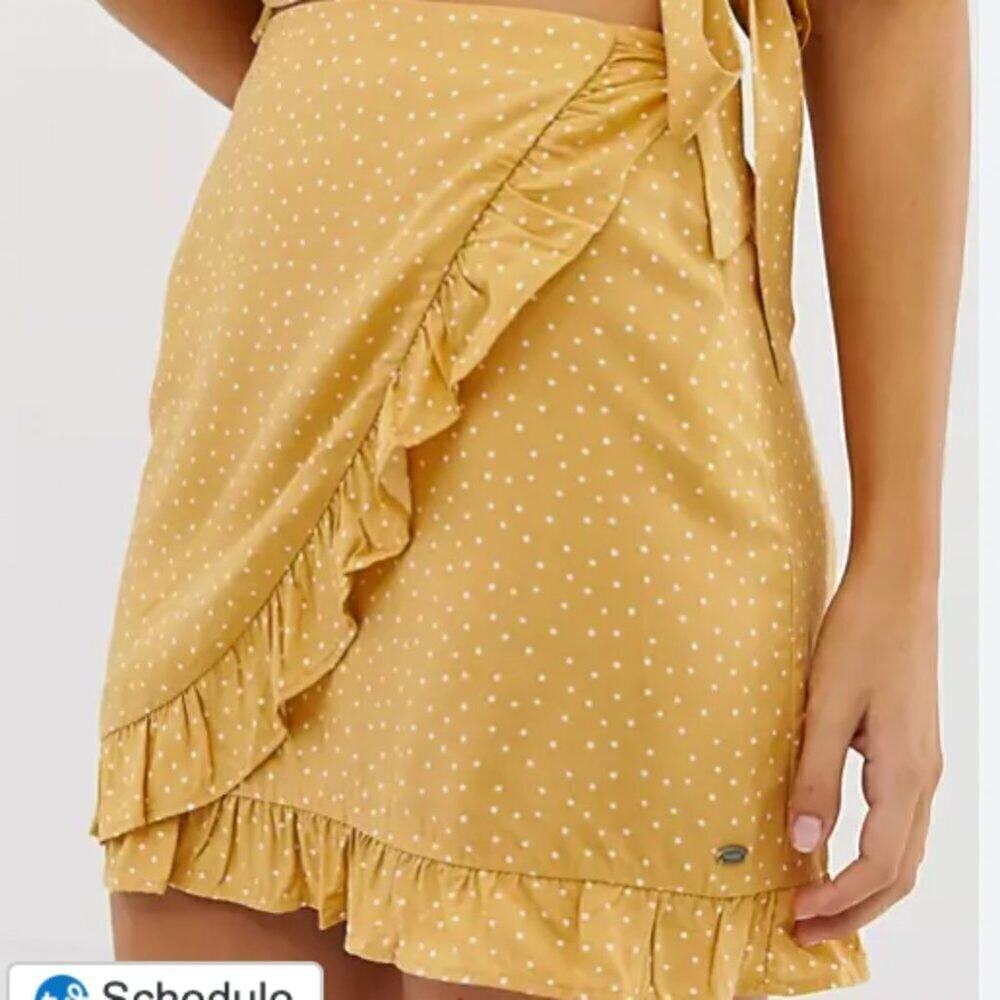 Pull&Bear Yellow Gold White Polka Dot Ruffle Front Mini Wrap Skirt Size Small